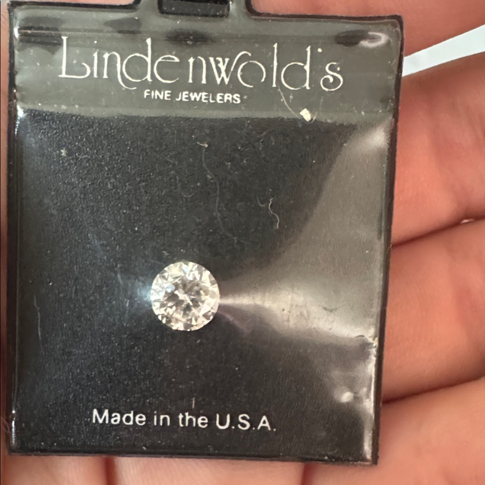 VINTAGE LINDENWOLD FINE JEWELERS 1 CARAT ROUND CUBIC ZIRCONIA LOOSE DIAMOND